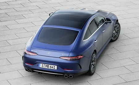 2022 Mercedes-AMG GT 53 4MATIC+ 4-Door Coupe (Color: Spectrale Blue Magno) Top Wallpapers 450x275 (30)
