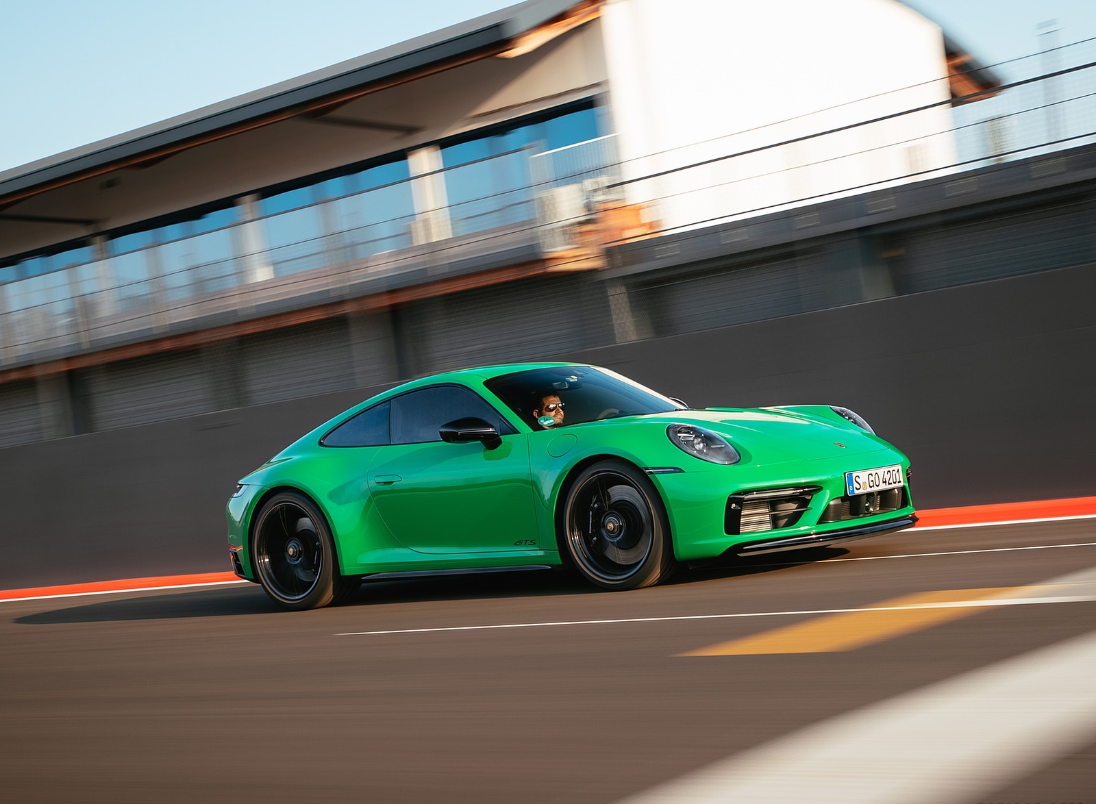 2022 Porsche 911 Carrera GTS (Color: Python Green) Front Three-Quarter Wallpapers #63 of 155