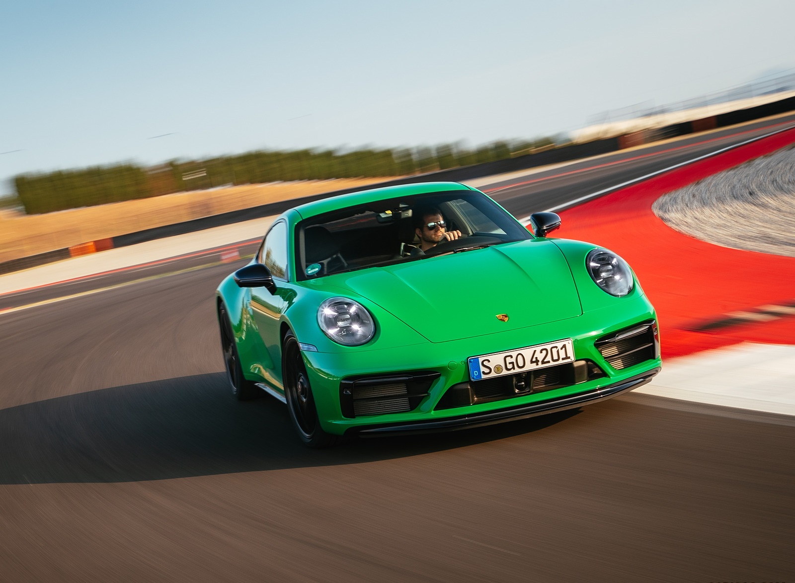 2022 Porsche 911 Carrera GTS (Color: Python Green) Front Wallpapers #46 of 155