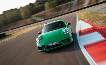 2022 Porsche 911 Carrera GTS (Color: Python Green) Front Wallpapers 450x275 (35)