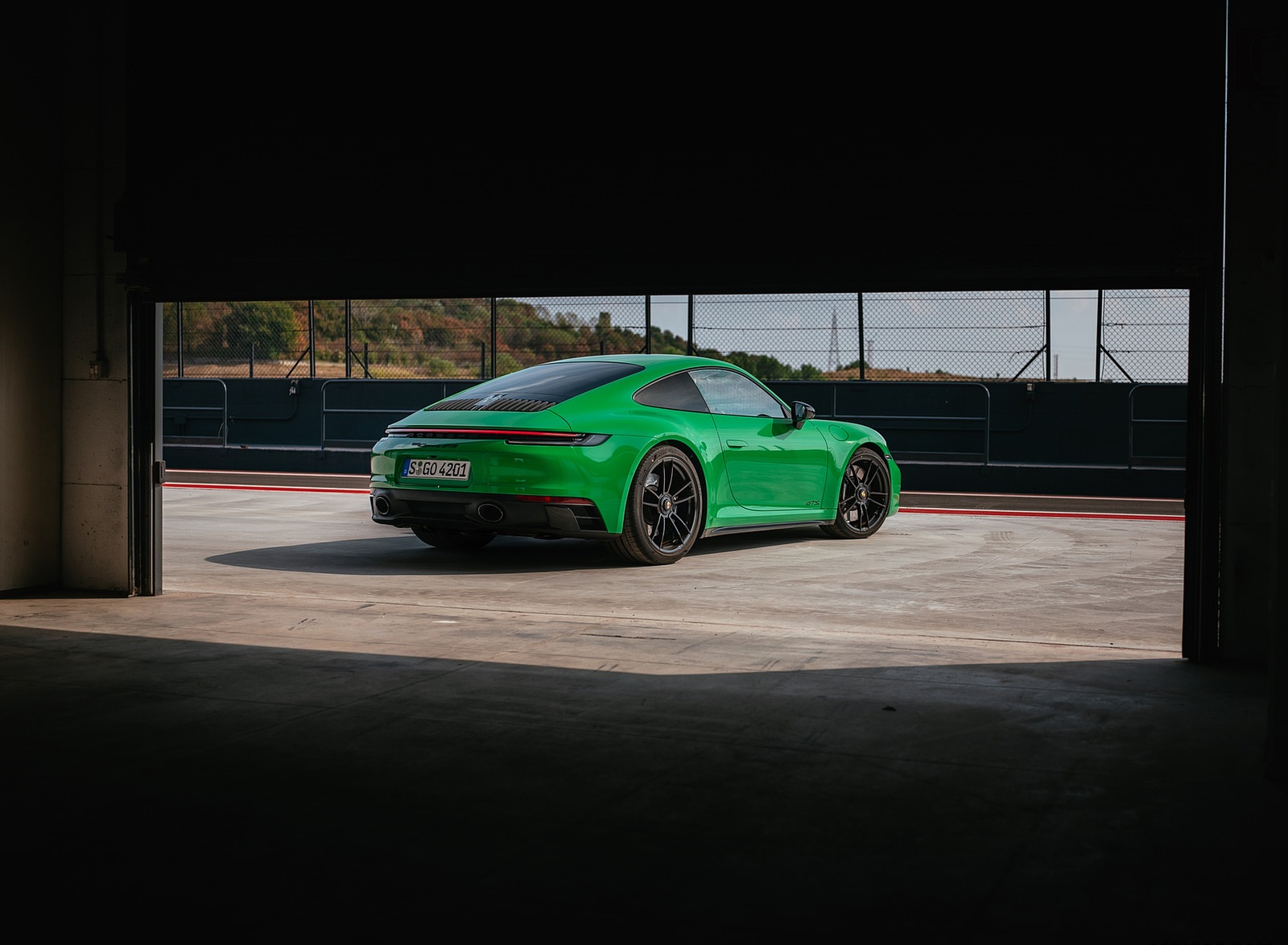 2022 Porsche 911 Carrera GTS (Color: Python Green) Rear Three-Quarter Wallpapers #83 of 155