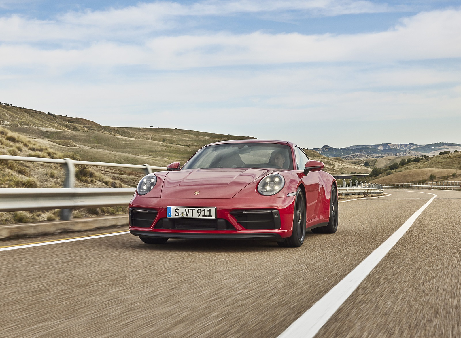 2022 Porsche 911 Carrera GTS Front Wallpapers #3 of 155