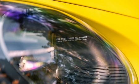 2022 Porsche 911 Carrera GTS Headlight Wallpapers 450x275 (124)