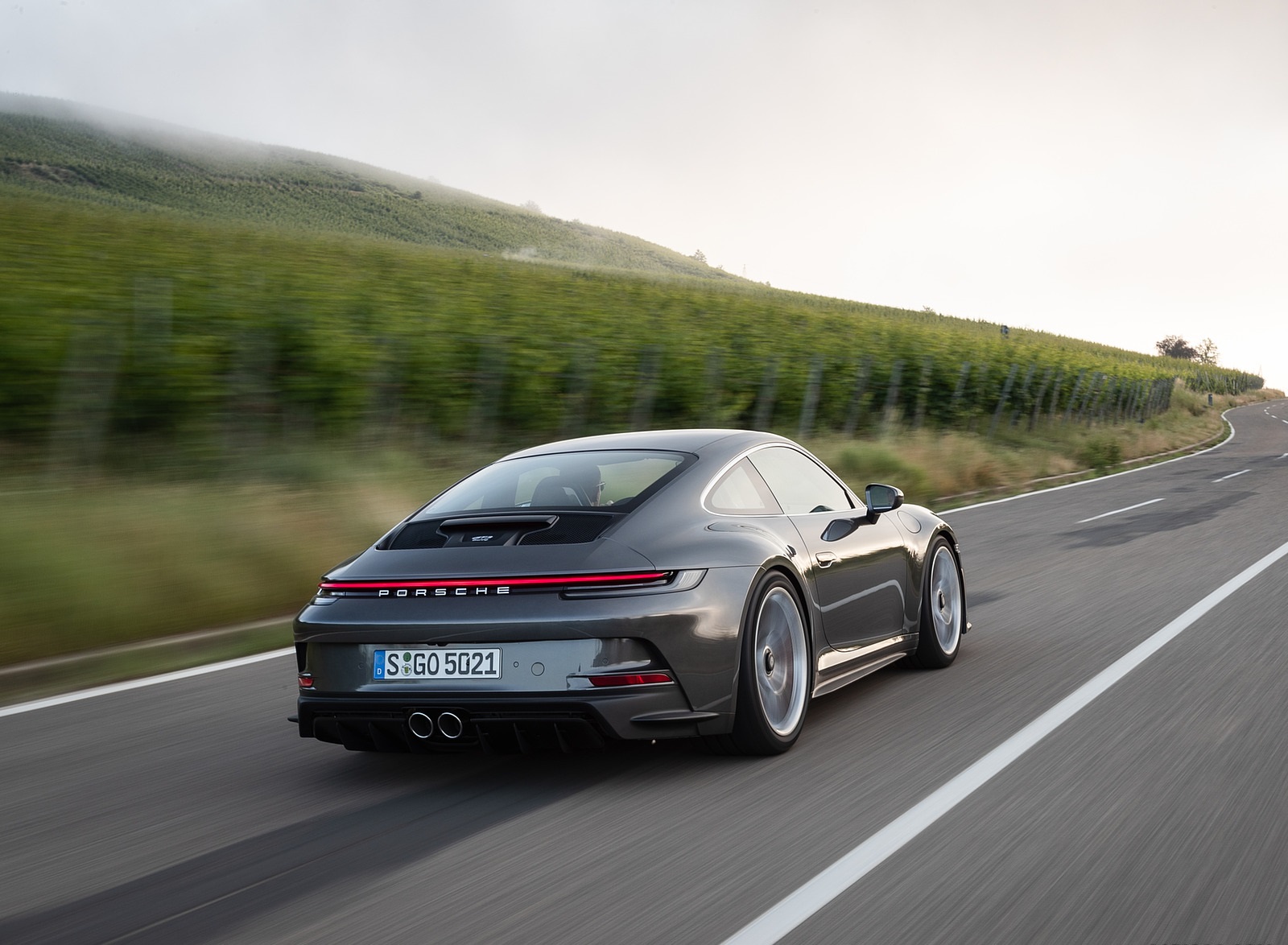 2022 Porsche 911 GT3 with Touring Package (MT; Color: Agate Grey Metallic) Rear Three-Quarter Wallpapers #57 of 117