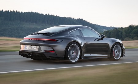 2022 Porsche 911 GT3 with Touring Package (MT; Color: Agate Grey Metallic) Rear Three-Quarter Wallpapers 450x275 (60)