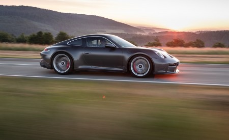 2022 Porsche 911 GT3 with Touring Package (MT; Color: Agate Grey Metallic) Side Wallpapers 450x275 (50)