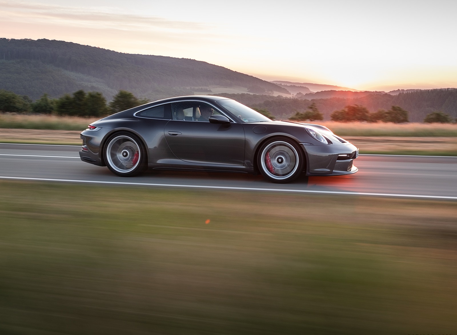 2022 Porsche 911 GT3 with Touring Package (MT; Color: Agate Grey Metallic) Side Wallpapers #50 of 117