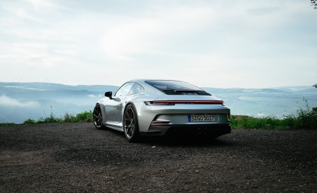 2022 Porsche 911 GT3 with Touring Package (PDK; Color: Dolomite Silver Metallic) Rear Wallpapers 450x275 (24)