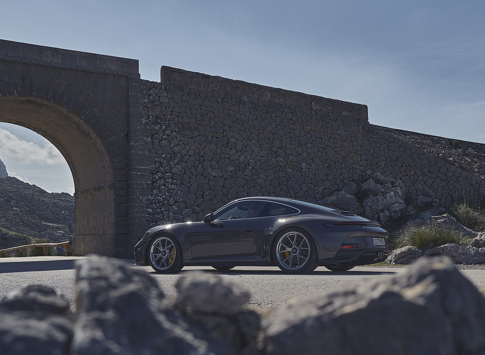 2022 Porsche 911 GT3 with Touring Package Rear Three-Quarter Wallpapers #108 of 117