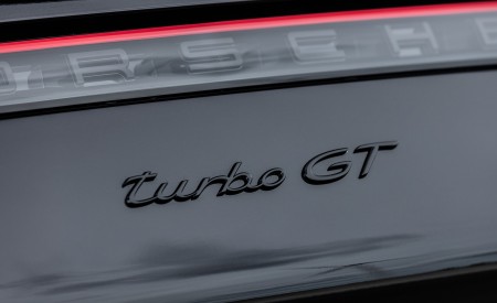 2022 Porsche Cayenne Turbo GT (Color: Jet Black Metallic) Badge Wallpapers 450x275 (31)
