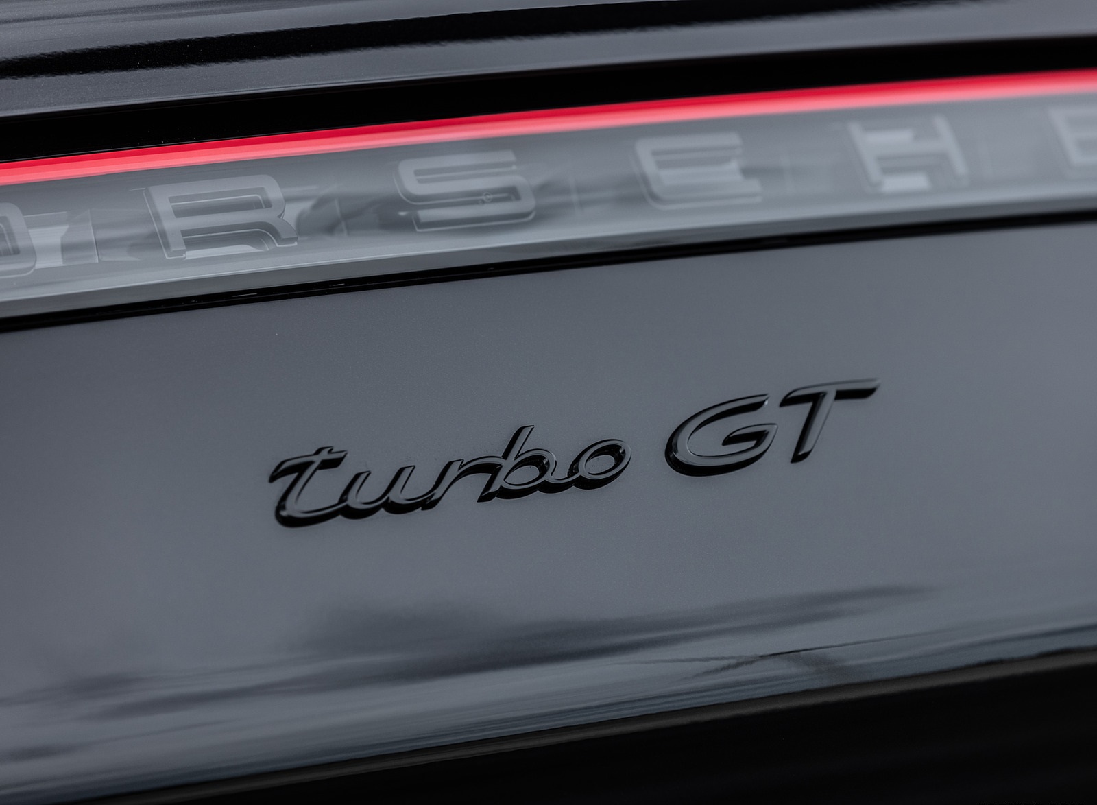 2022 Porsche Cayenne Turbo GT (Color: Jet Black Metallic) Badge Wallpapers #31 of 231