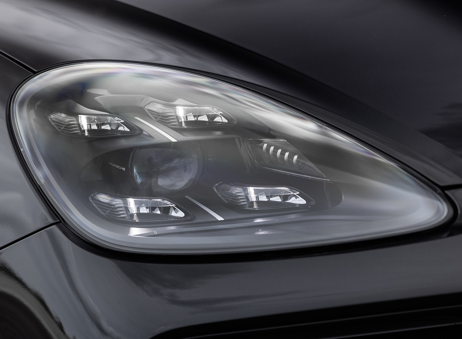 2022 Porsche Cayenne Turbo GT (Color: Jet Black Metallic) Headlight Wallpapers #26 of 231