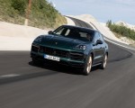 2022 Porsche Cayenne Turbo GT (Color: Porsche Racing Green Metallic) Front Wallpapers 150x120 (84)