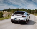2022 Porsche Cayenne Turbo GT (Color: White) Rear Wallpapers 150x120 (49)