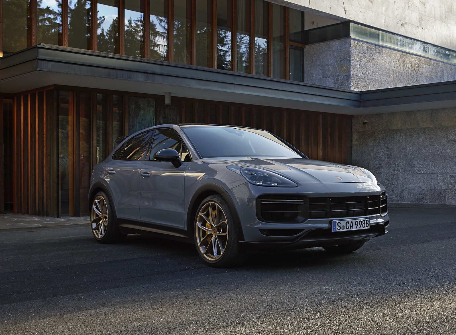 2022 Porsche Cayenne Turbo GT Front Three-Quarter Wallpapers #216 of 231