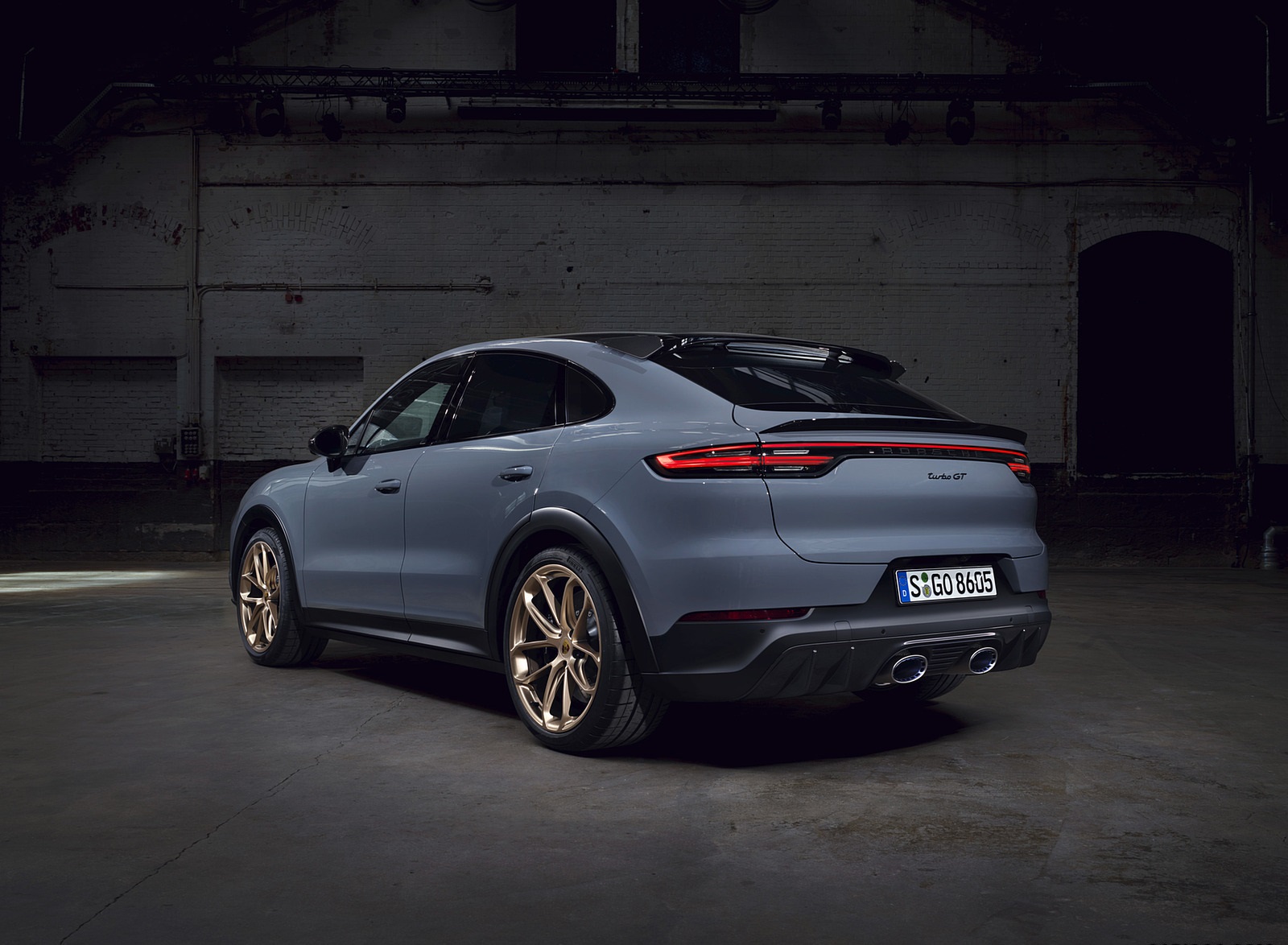 2022 Porsche Cayenne Turbo GT Rear Three-Quarter Wallpapers #220 of 231