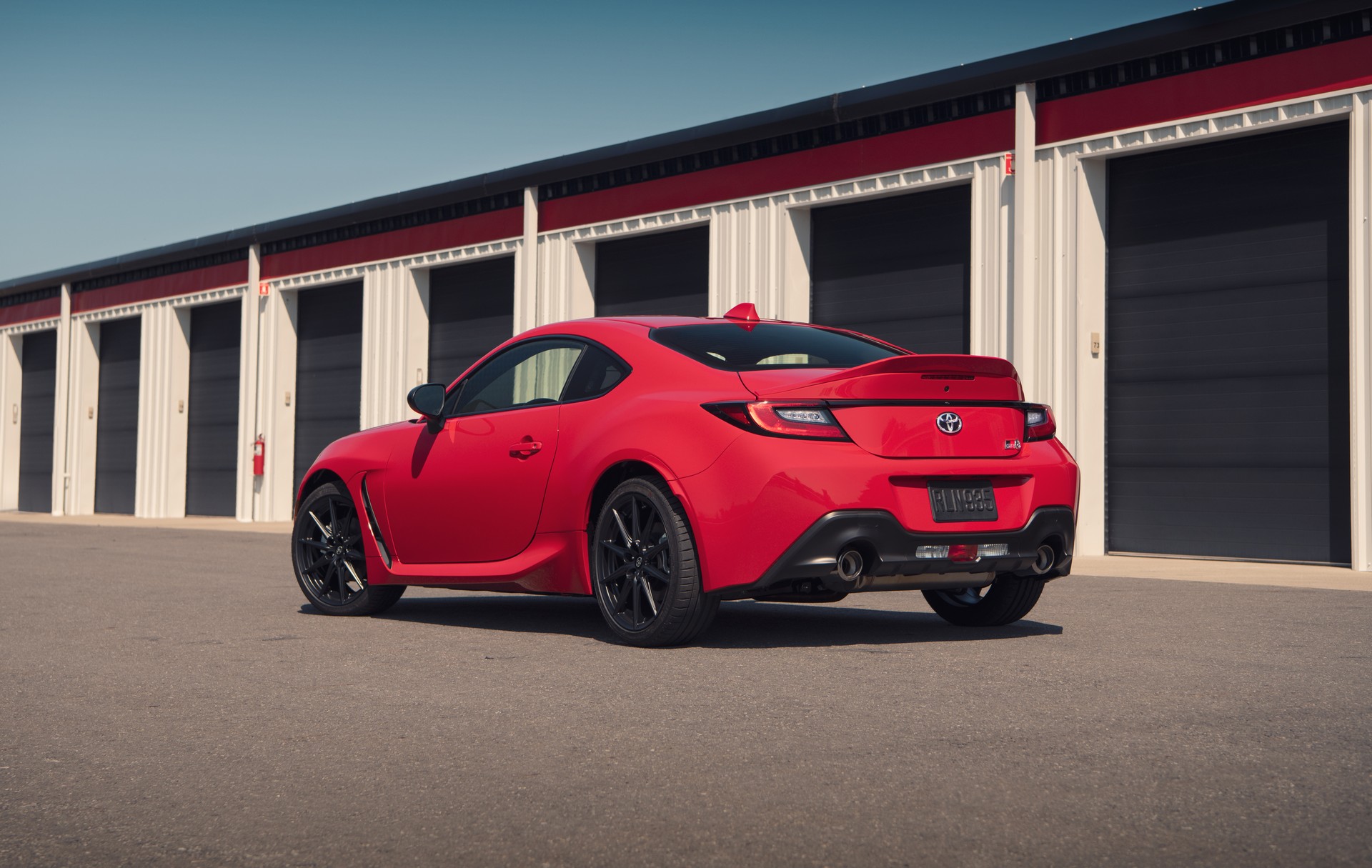 2022 Toyota GR 86 Premium (Color: Track bRED) Rear Three-Quarter Wallpapers #21 of 205