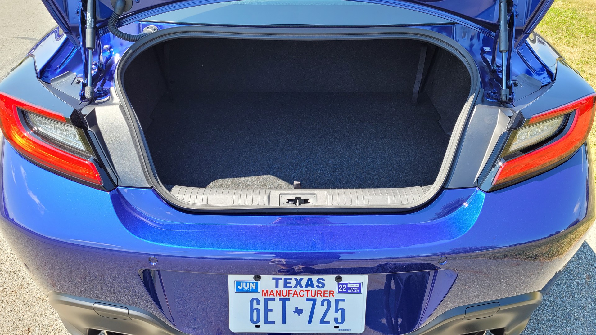 2022 Toyota GR 86 (Color: Trueno Blue) Trunk Wallpapers #140 of 205