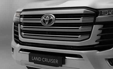 2022 Toyota Land Cruiser 300 Series Grill Wallpapers 450x275 (17)