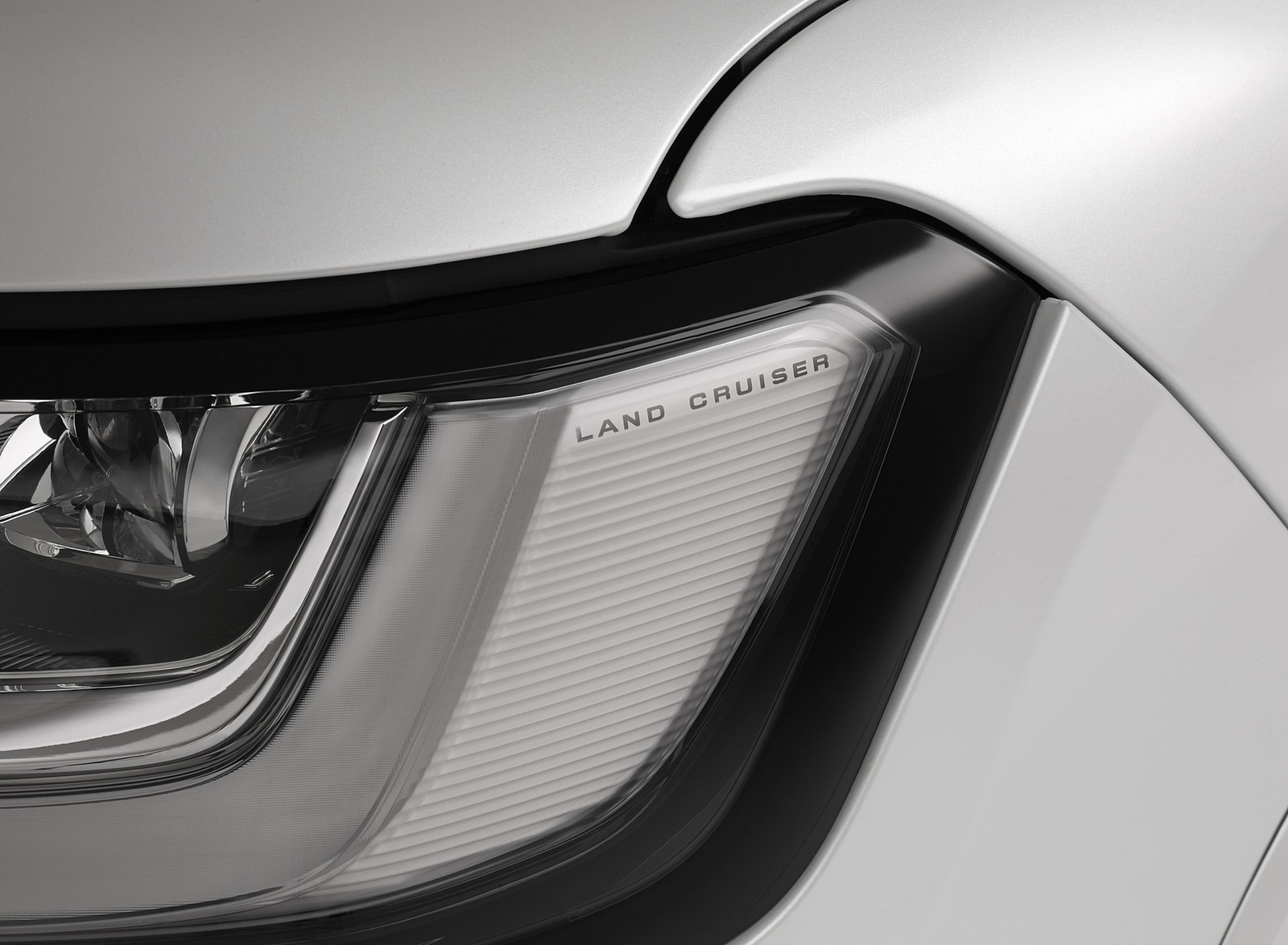 2022 Toyota Land Cruiser 300 Series Headlight Wallpapers #16 of 35