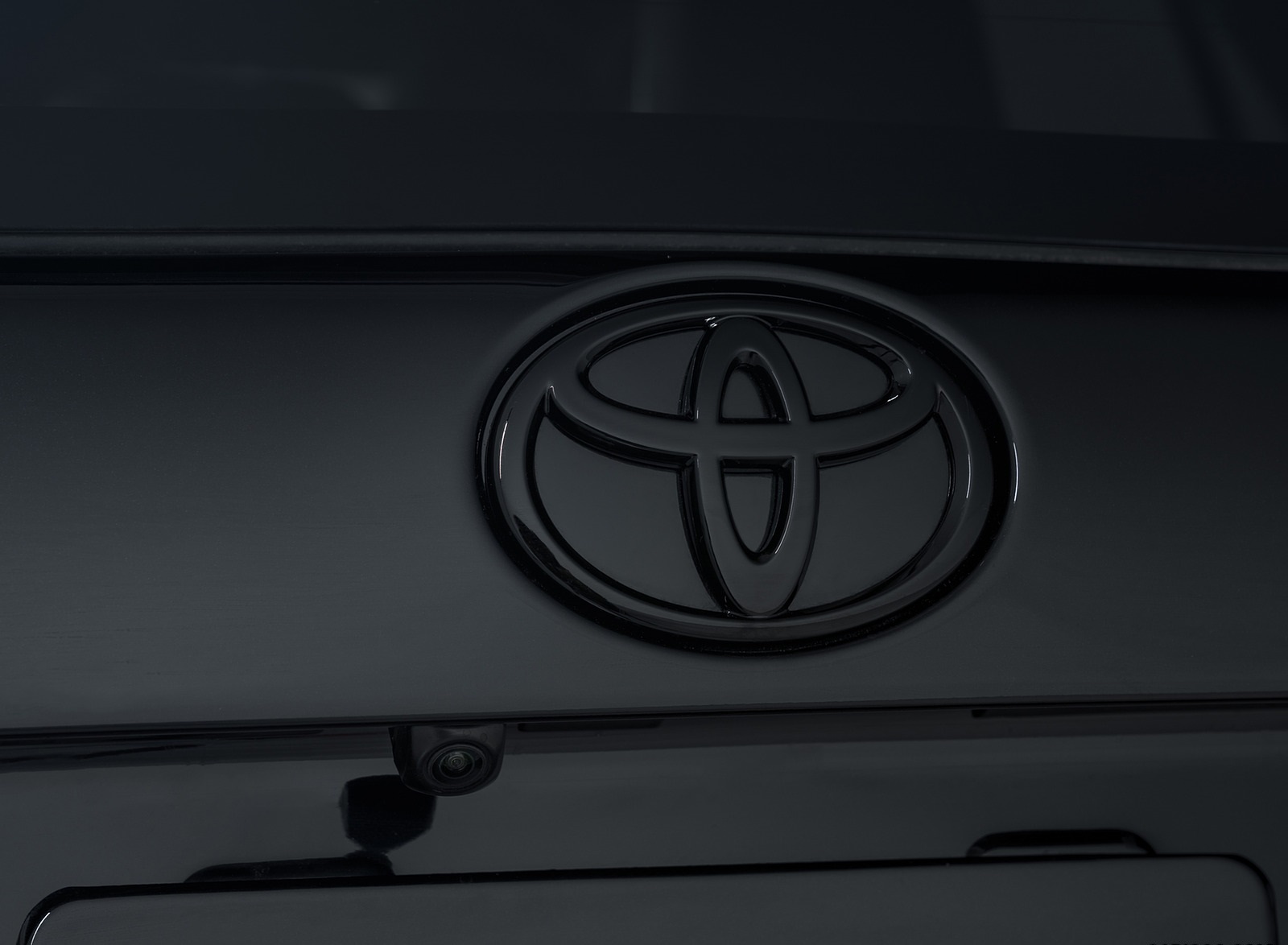 2022 Toyota Prius Nightshade Edition Badge Wallpapers  #14 of 16