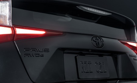 2022 Toyota Prius Nightshade Edition Detail Wallpapers 450x275 (11)