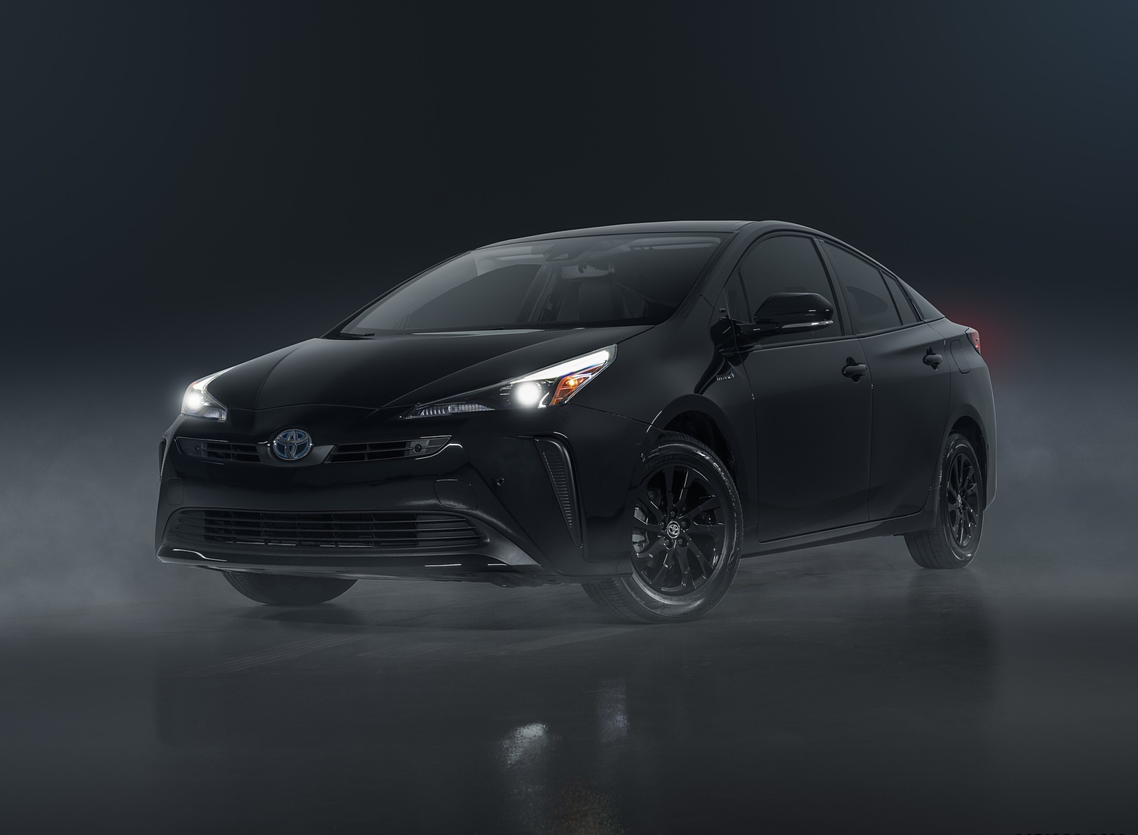 2022 Toyota Prius Nightshade Edition Front Three-Quarter Wallpapers (1)