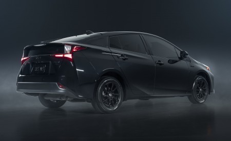 2022 Toyota Prius Nightshade Edition Rear Three-Quarter Wallpapers 450x275 (5)