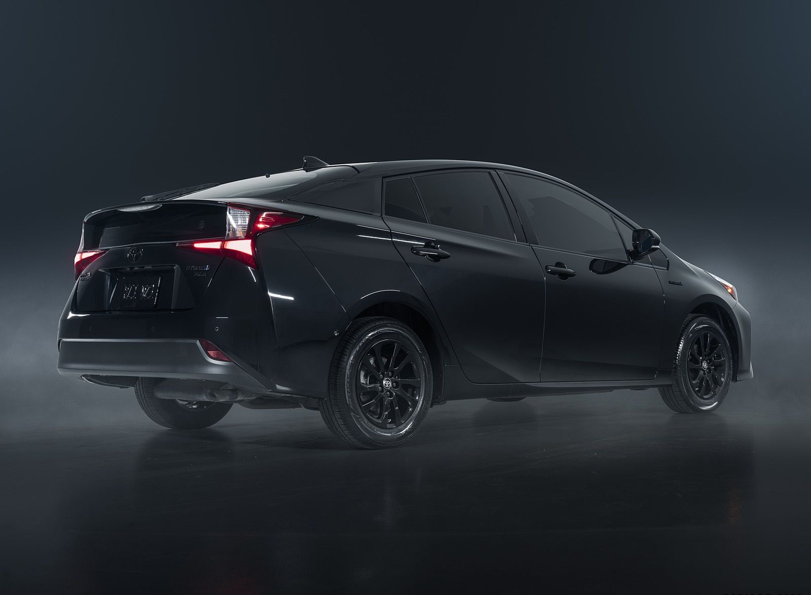 2022 Toyota Prius Nightshade Edition Rear Three-Quarter Wallpapers (5)