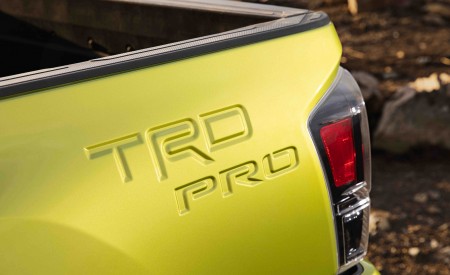 2022 Toyota Tacoma TRD Pro Detail Wallpapers 450x275 (6)