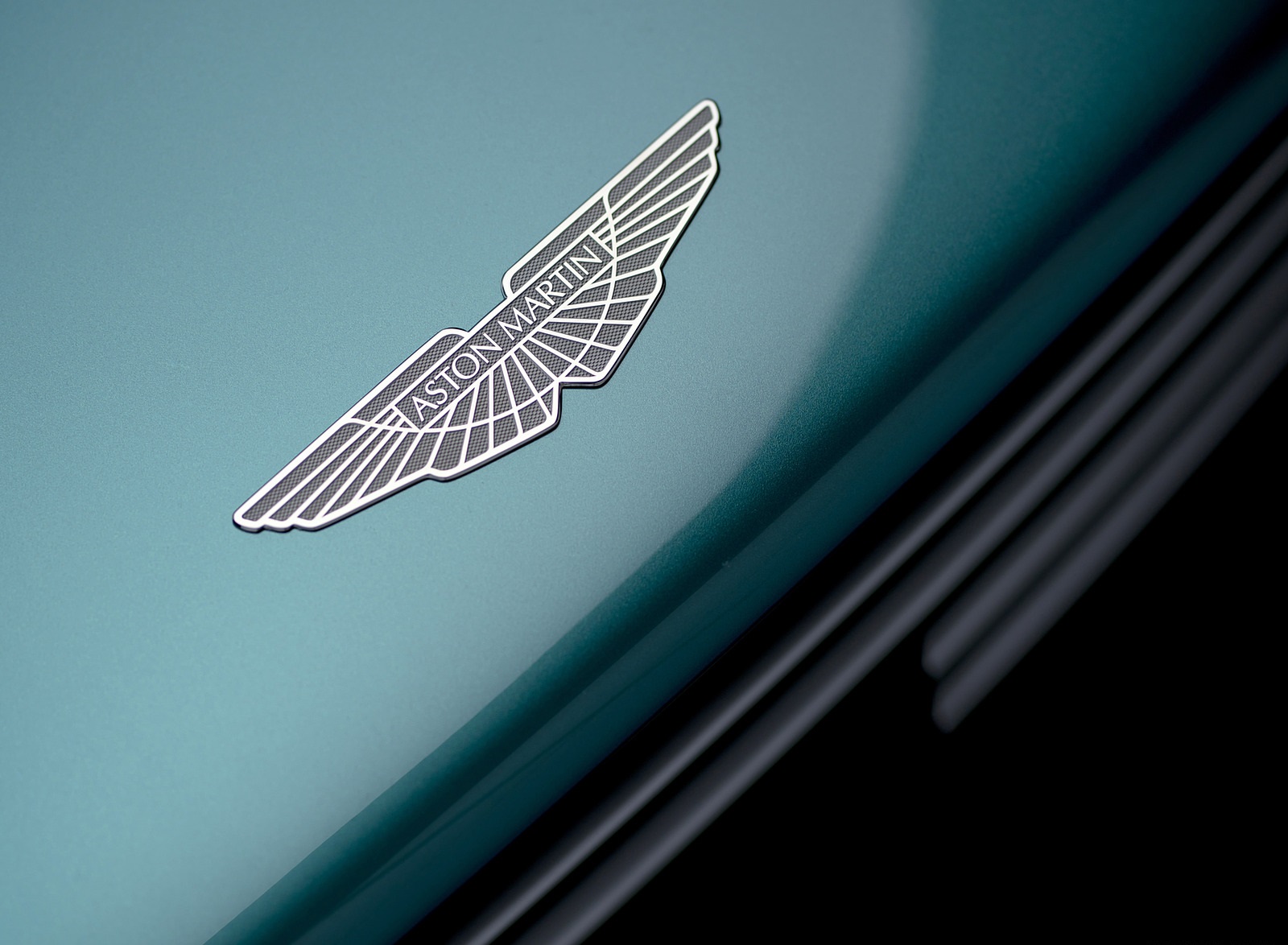2021 Aston Martin Valhalla Badge Wallpapers (8)