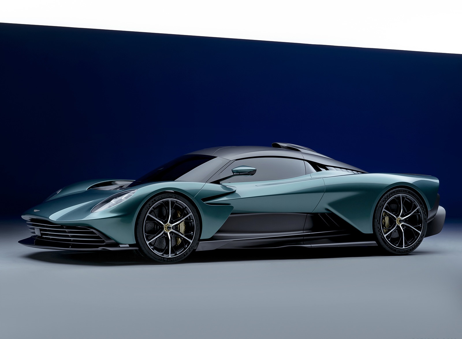 2021 Aston Martin Valhalla Front Three-Quarter Wallpapers (2)