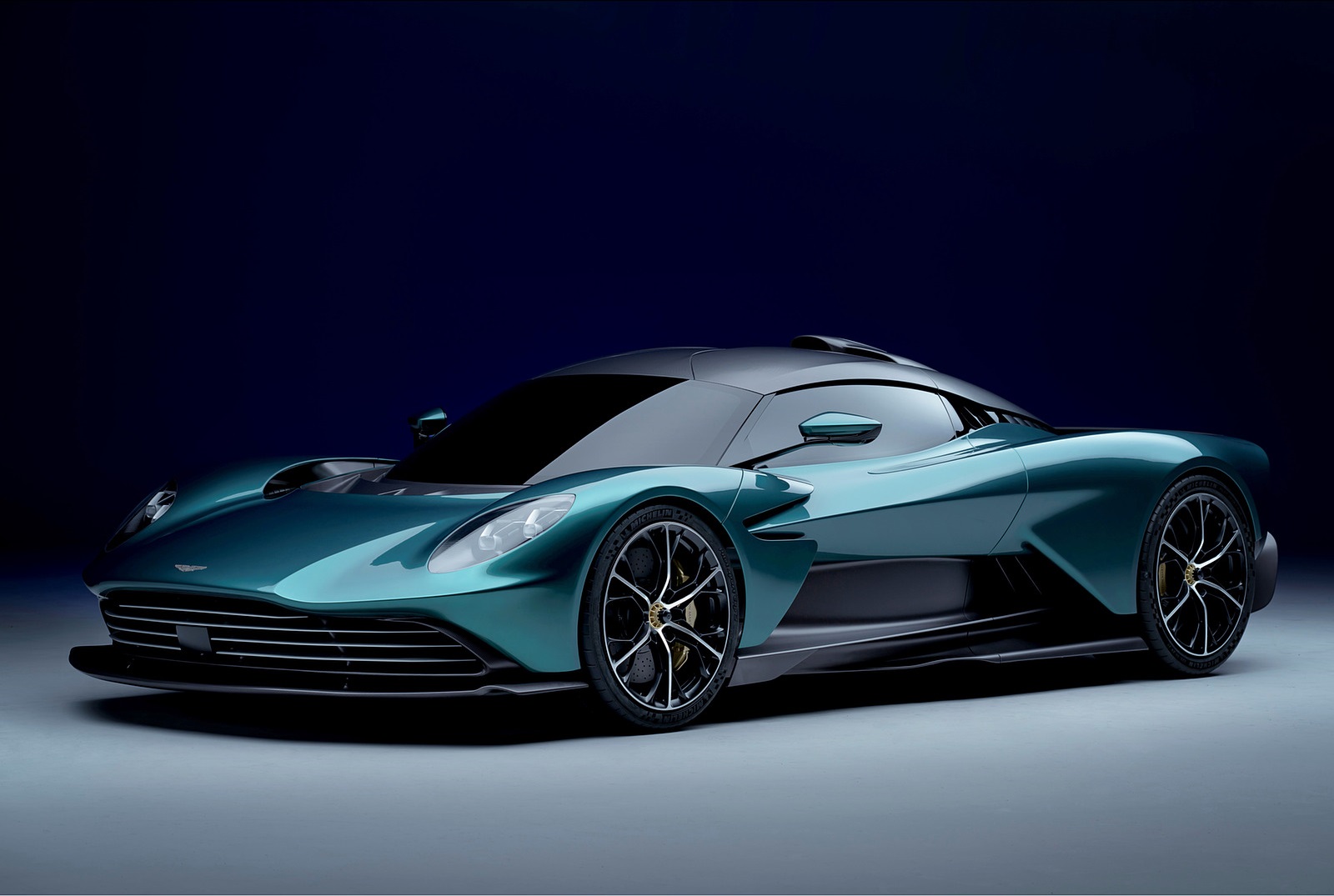 2021 Aston Martin Valhalla Front Three-Quarter Wallpapers (1)