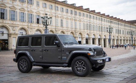 2021 Jeep Wrangler 4xe (Euro-Spec; Plug-In Hybrid) Front Three-Quarter Wallpapers 450x275 (11)