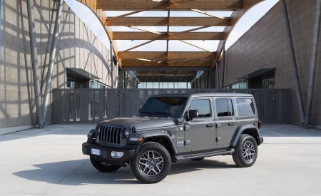 2021 Jeep Wrangler 4xe (Euro-Spec; Plug-In Hybrid) Front Three-Quarter Wallpapers 450x275 (14)