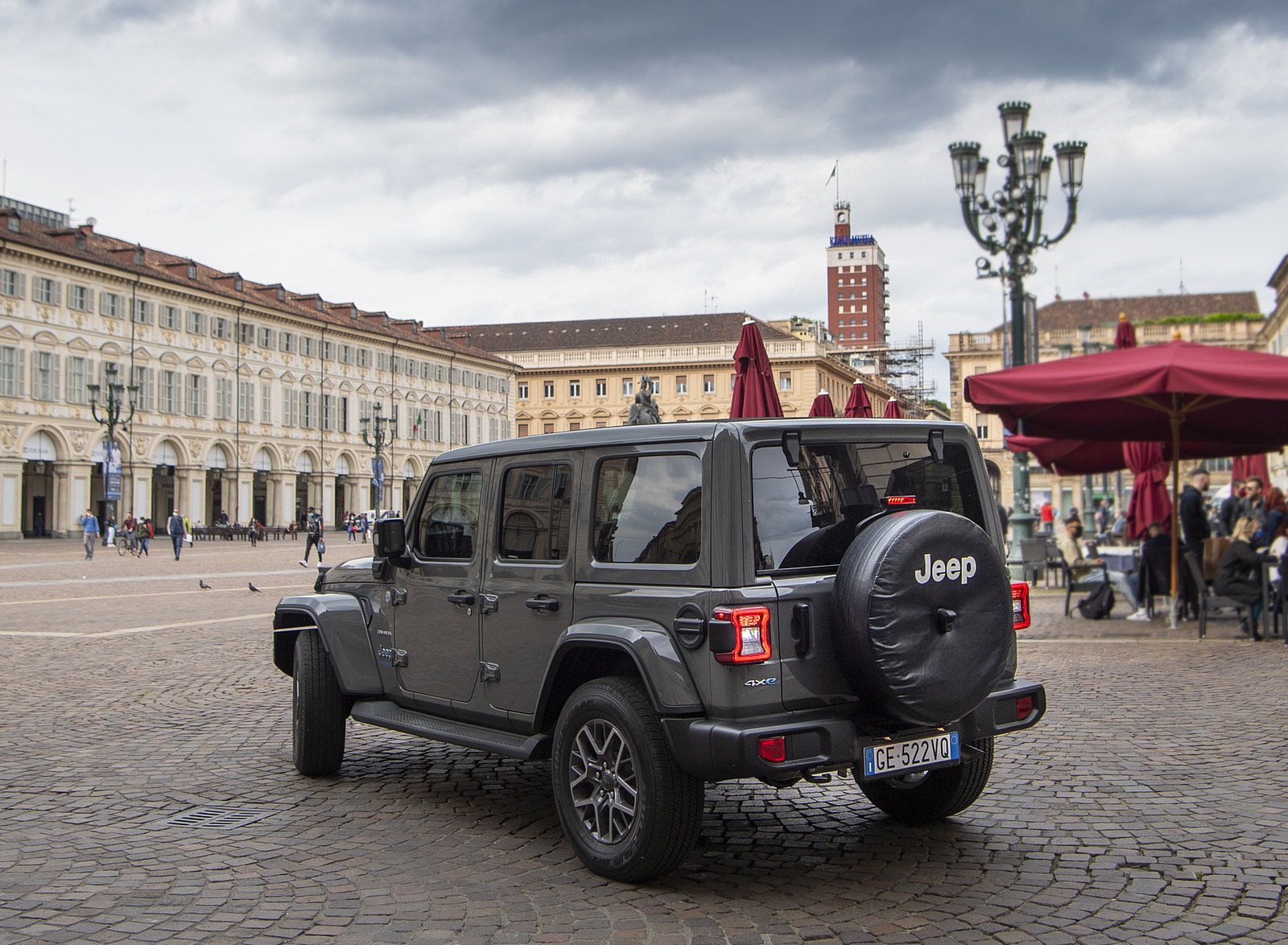 2021 Jeep Wrangler 4xe (Euro-Spec; Plug-In Hybrid) Rear Three-Quarter Wallpapers #13 of 52