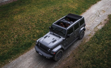 2021 Jeep Wrangler 4xe (Euro-Spec; Plug-In Hybrid) Top Wallpapers 450x275 (5)