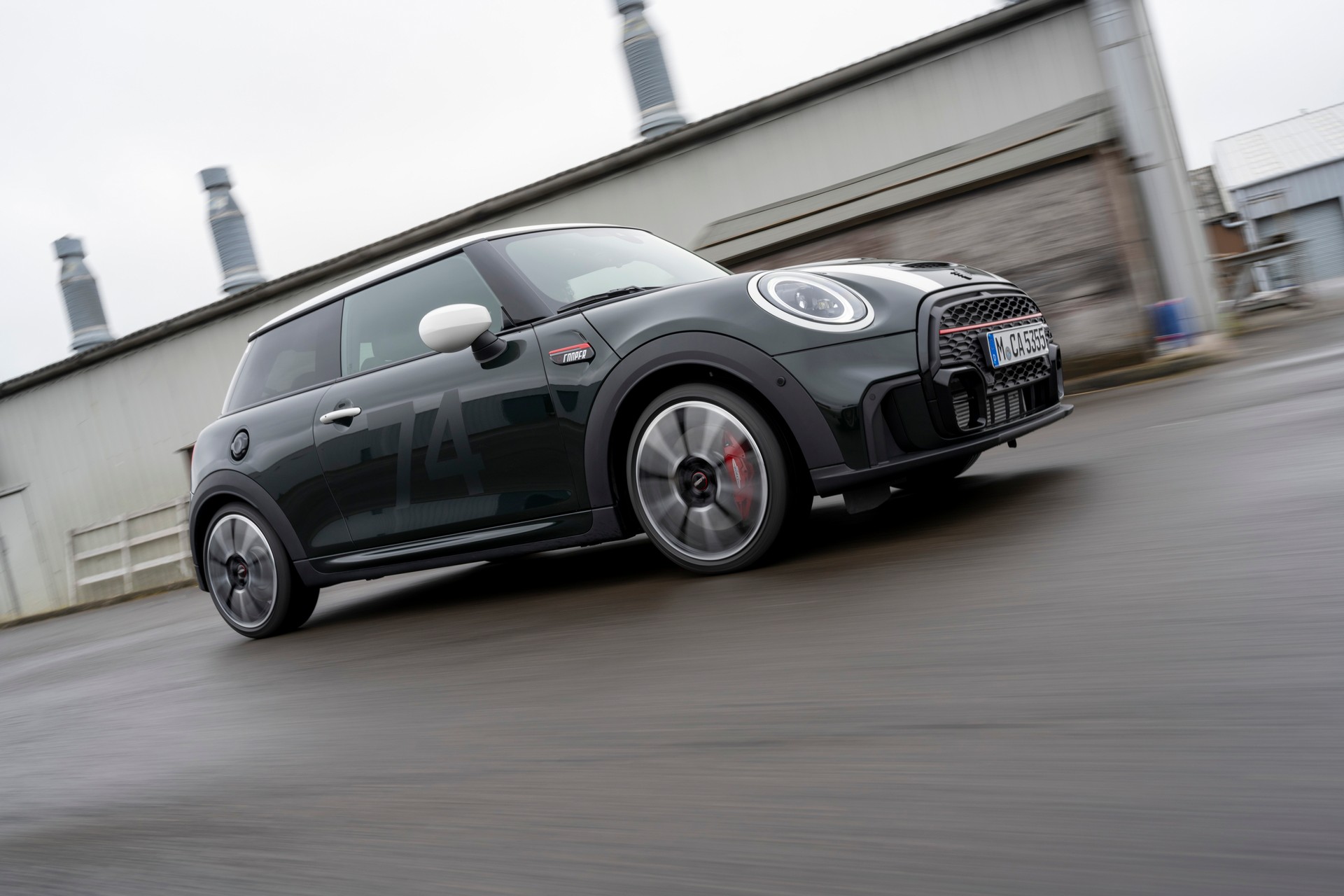 2021 Mini JCW Anniversary Edition Front Three-Quarter Wallpapers #12 of 39