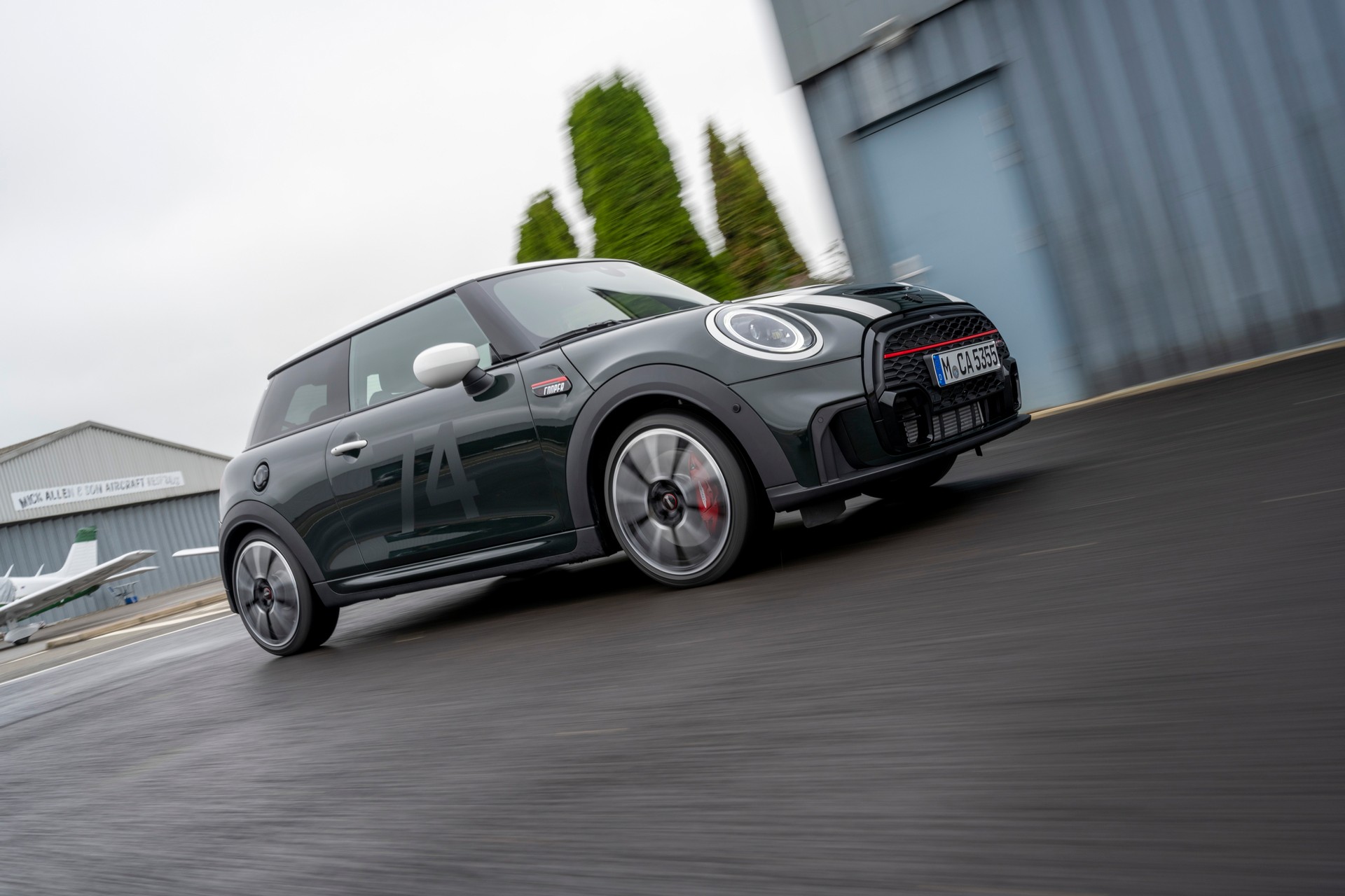 2021 Mini JCW Anniversary Edition Front Three-Quarter Wallpapers #13 of 39