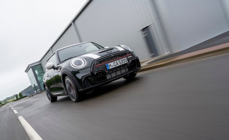 2021 Mini JCW Anniversary Edition Front Wallpapers 450x275 (14)