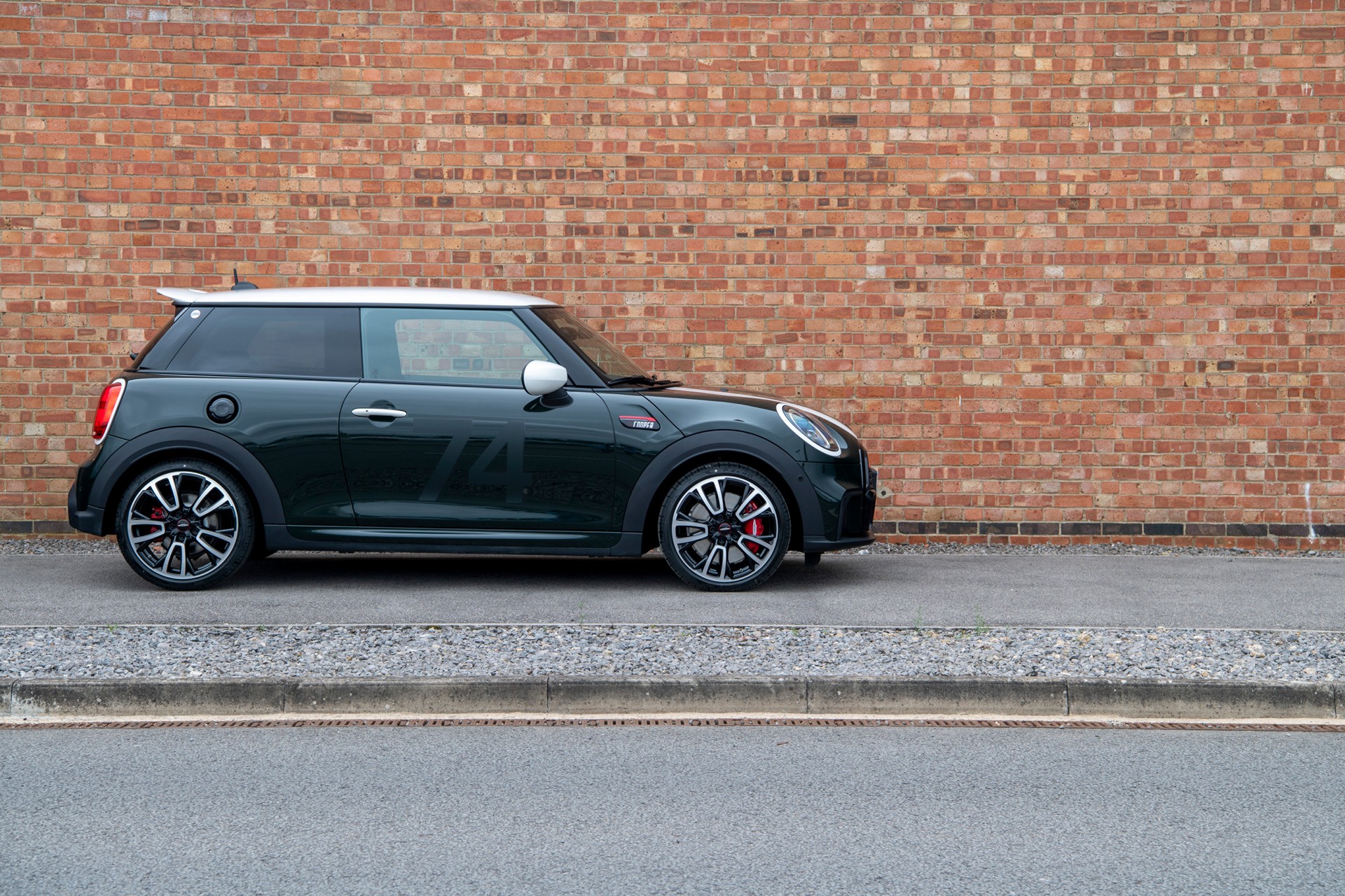 2021 Mini JCW Anniversary Edition Side Wallpapers #24 of 39