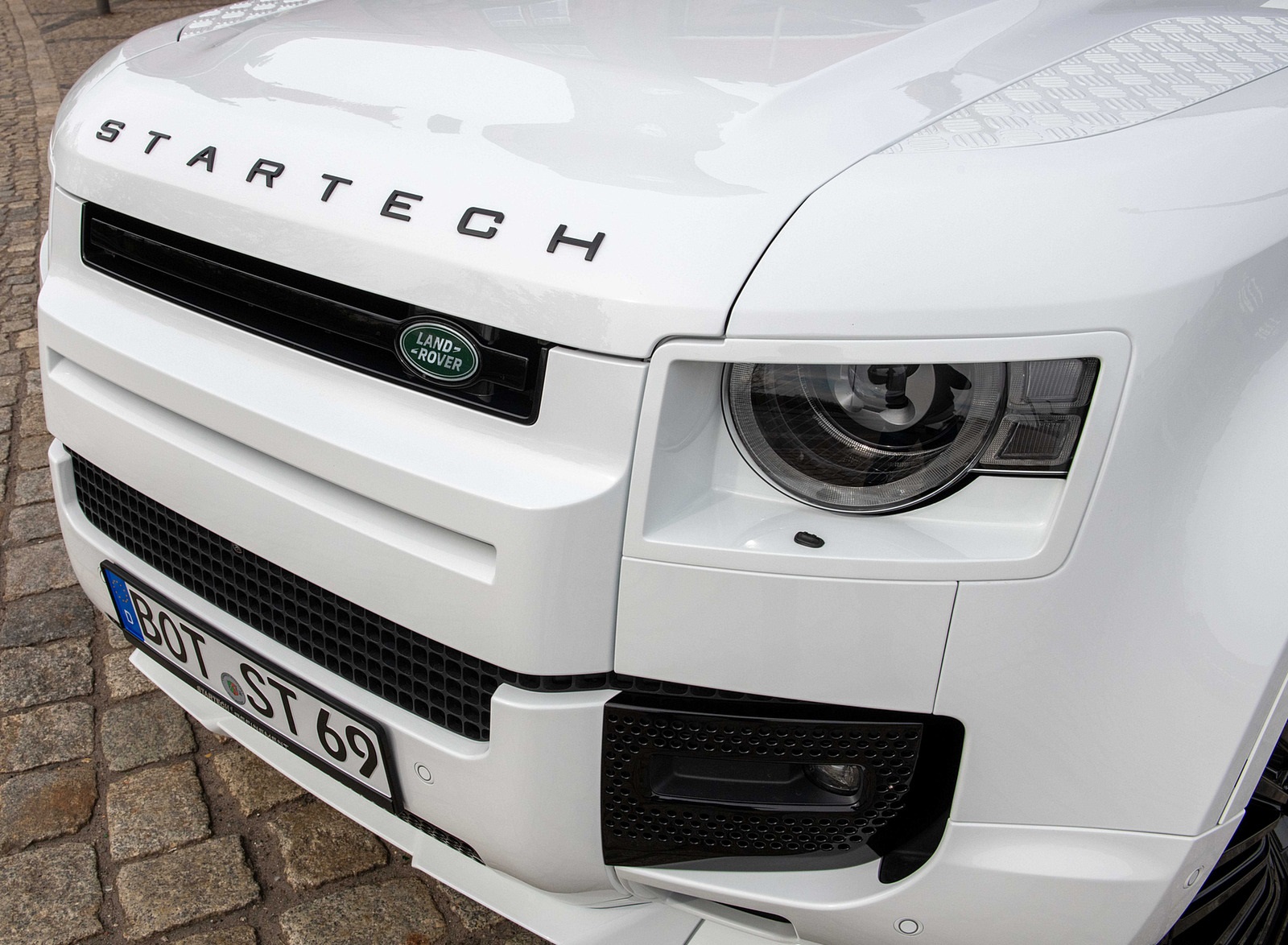2021 STARTECH Land Rover Defender 90 Front Wallpapers #44 of 74