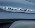 2021 Toyota Highlander Hybrid (Euro-Spec) Badge Wallpapers 150x120