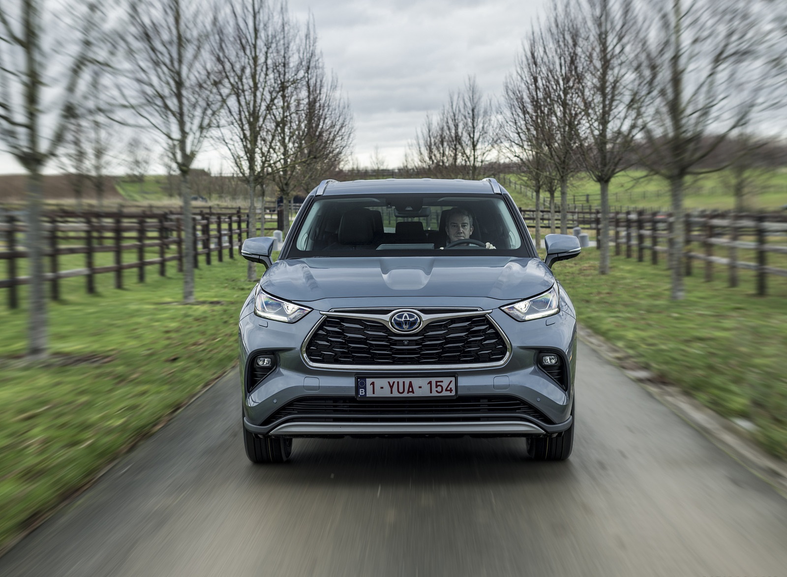 Toyota Highlander Hybrid 2021