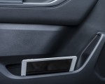 2021 Toyota Highlander Hybrid (Euro-Spec) Interior Detail Wallpapers 150x120 (91)