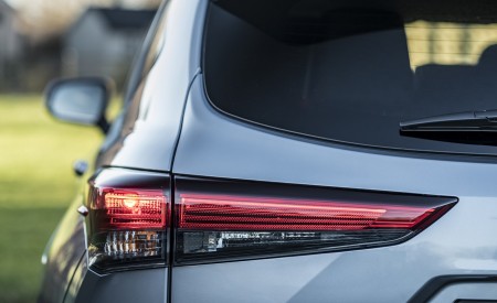 2021 Toyota Highlander Hybrid (Euro-Spec) Tail Light Wallpapers 450x275 (71)