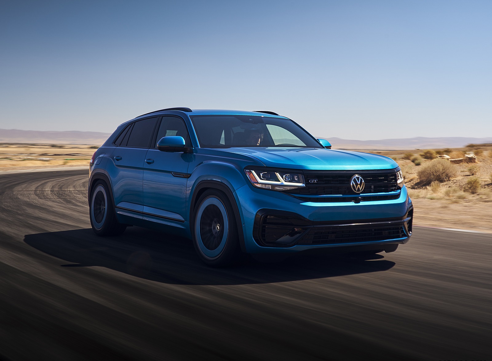 2021 Volkswagen Atlas Cross Sport GT Concept Front Three-Quarter Wallpapers (1). Download Wallpaper