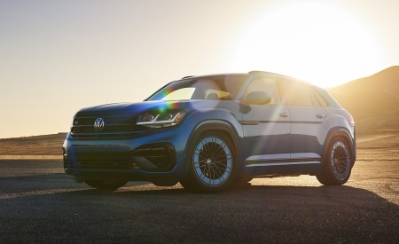 2021 Volkswagen Atlas Cross Sport GT Concept Front Three-Quarter Wallpapers 450x275 (7)
