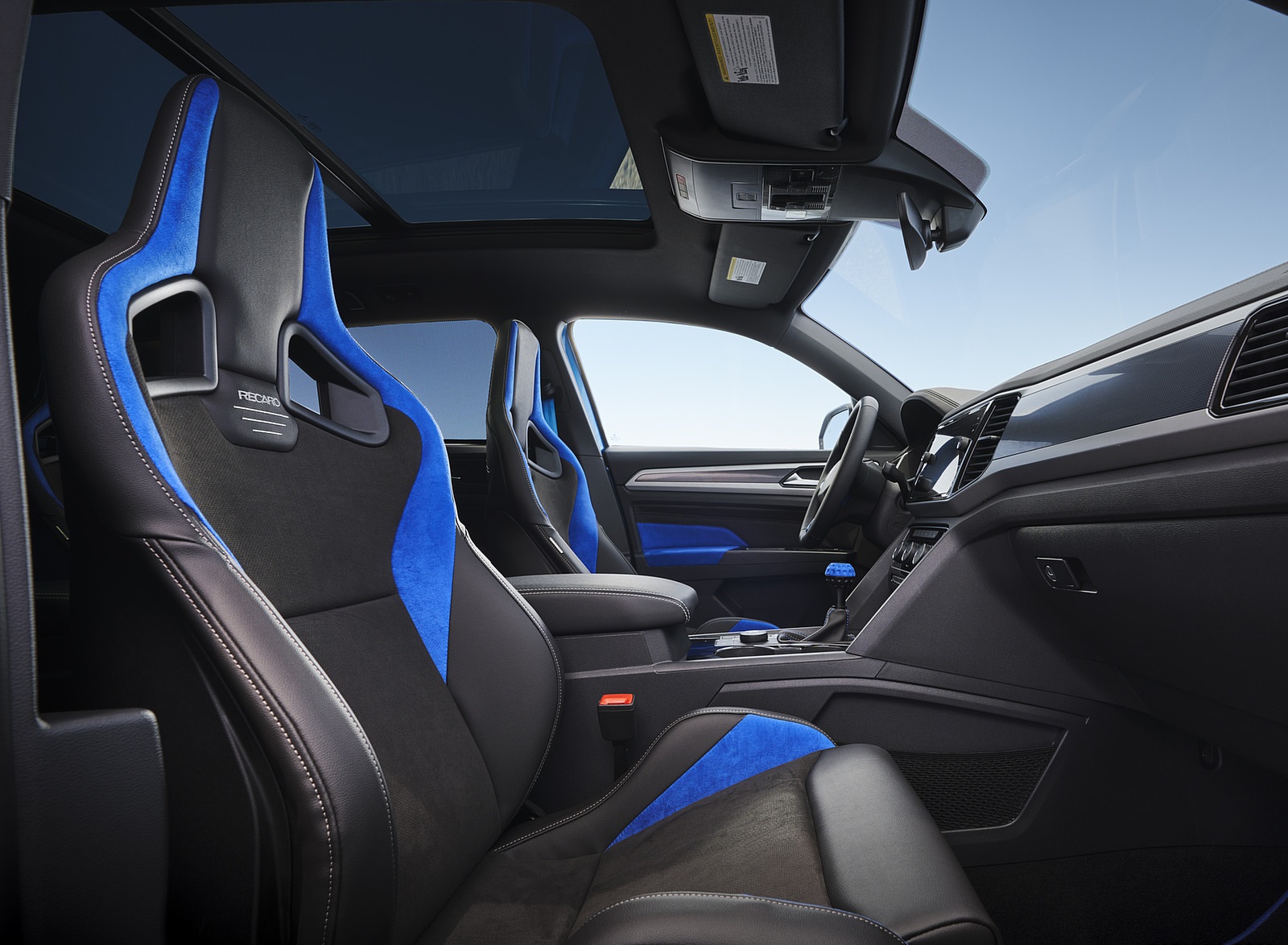 2021 Volkswagen Atlas Cross Sport GT Concept Interior Front Seats Wallpapers #31 of 33