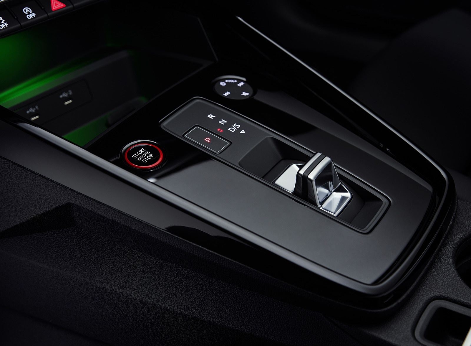 2022 Audi RS3 Sedan Central Console Wallpapers #73 of 148